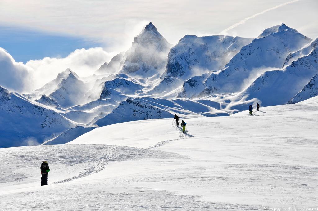 Hotel Relais Des Alpes Саузе-д'Ульс Экстерьер фото