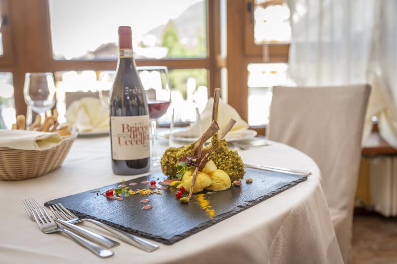 Hotel Relais Des Alpes Саузе-д'Ульс Экстерьер фото